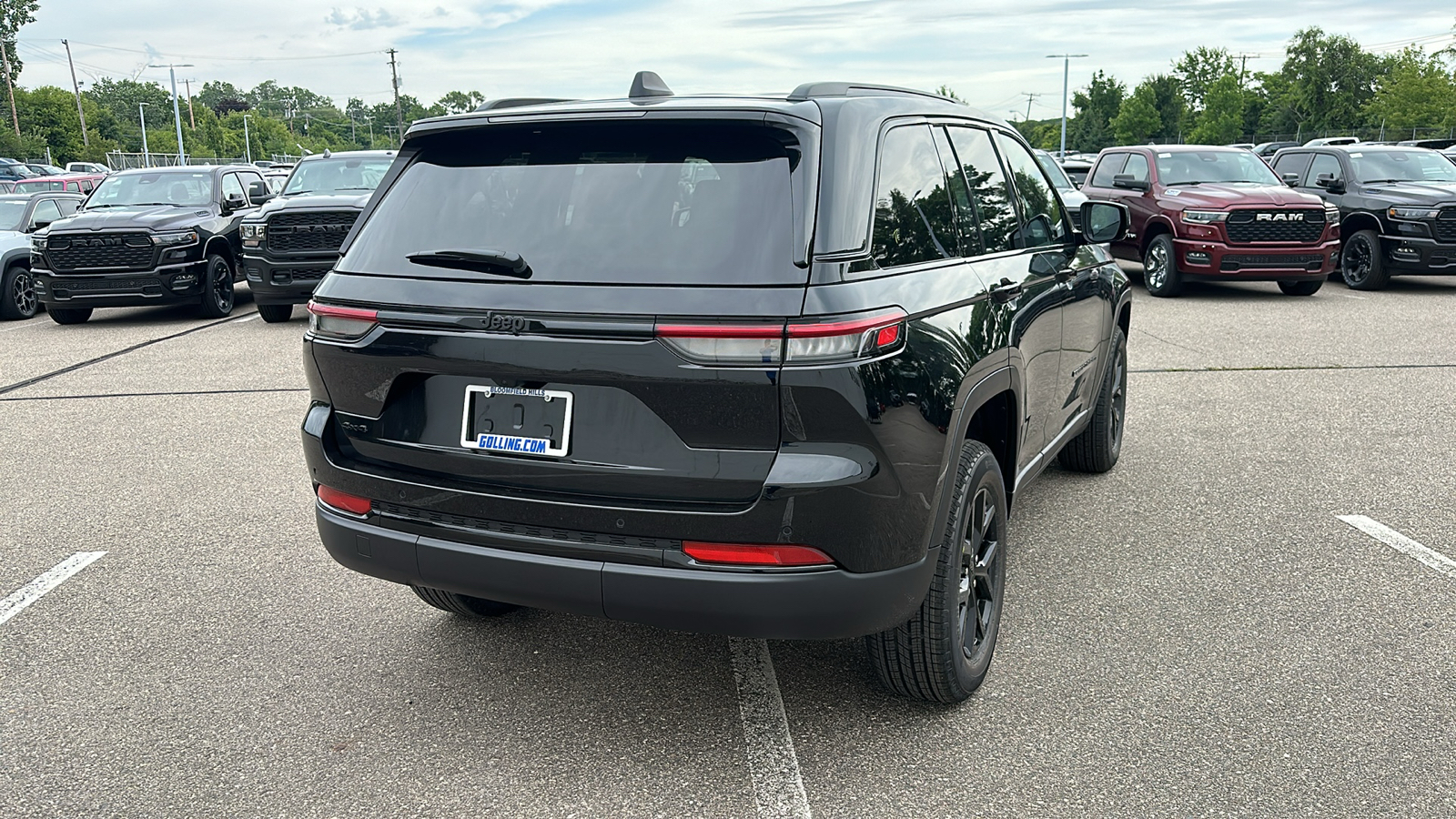 2024 Jeep Grand Cherokee Altitude 5