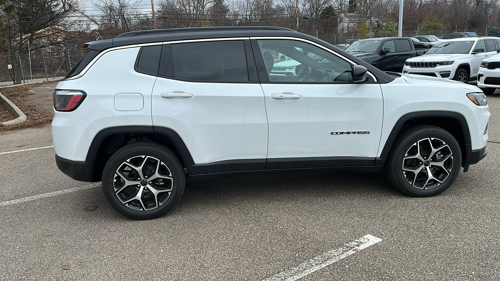 2025 Jeep Compass Limited 6