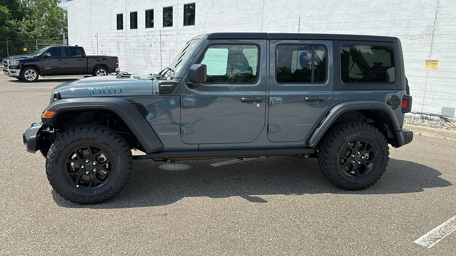 2024 Jeep Wrangler Willys 4xe 2