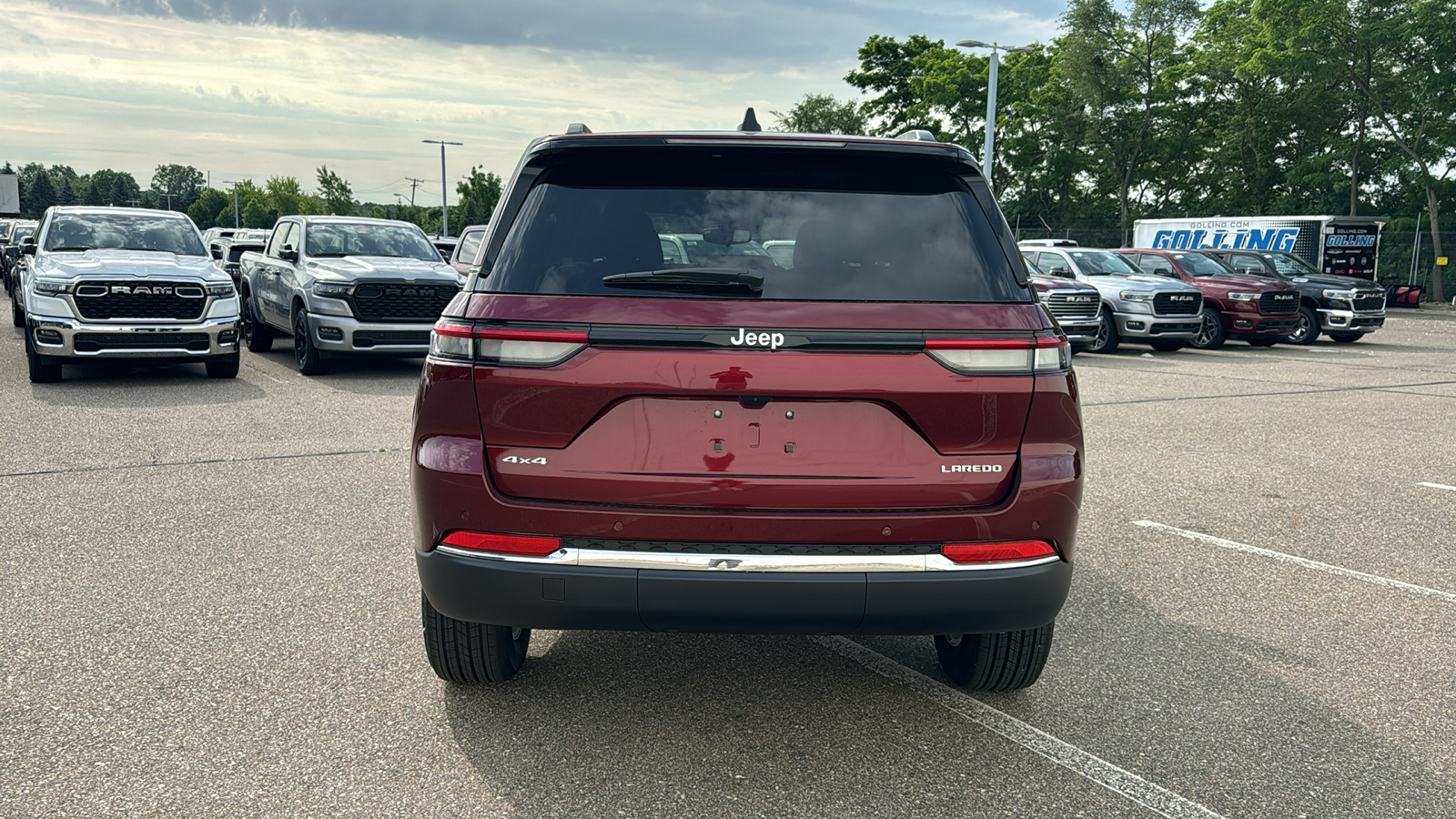 2024 Jeep Grand Cherokee Laredo 4