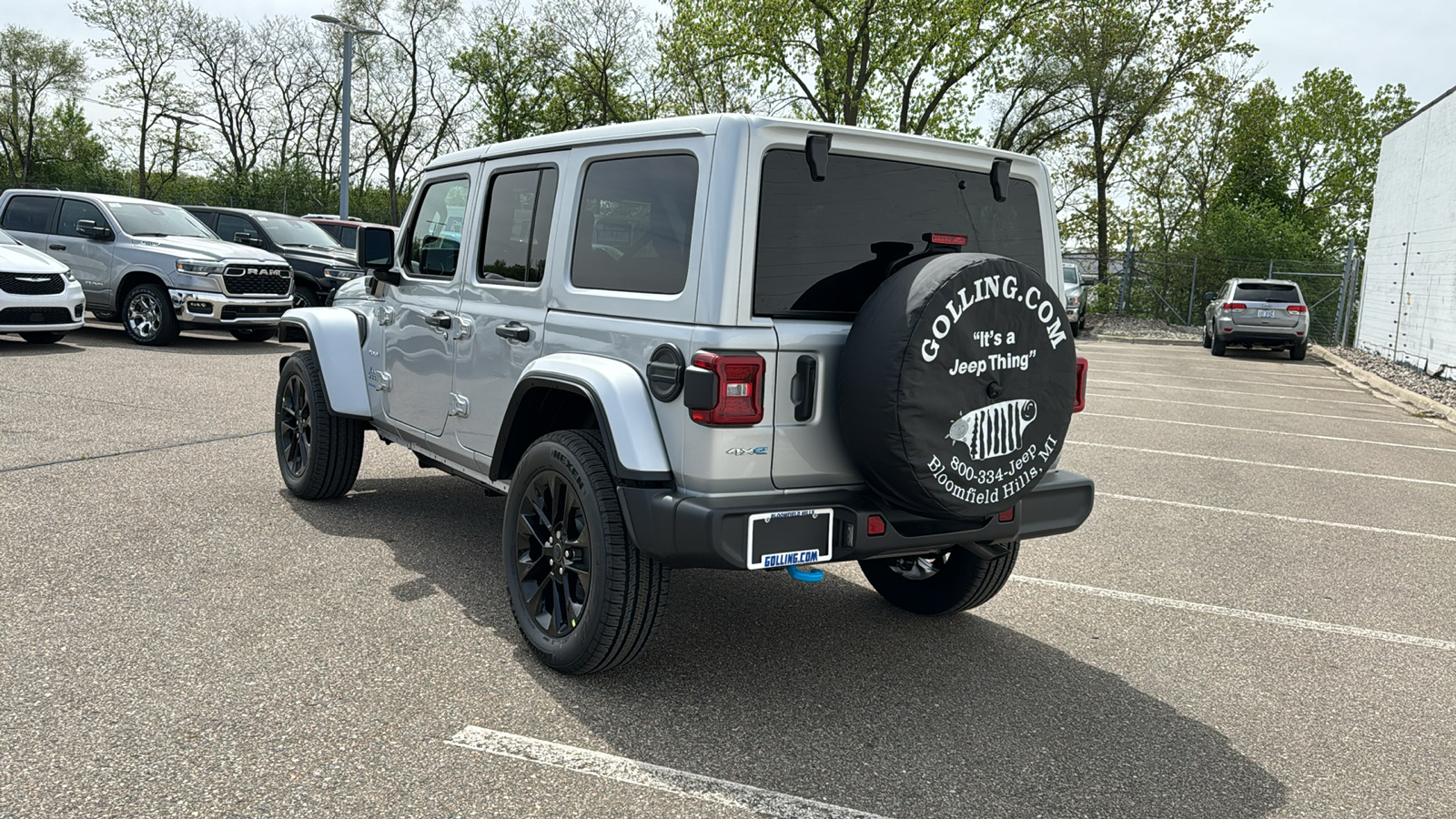 2024 Jeep Wrangler Sahara 4xe 3