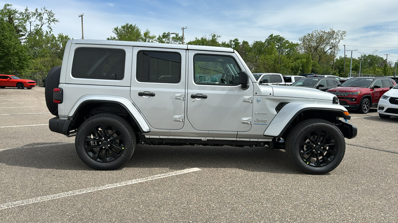 2024 Jeep Wrangler Sahara 4xe 6