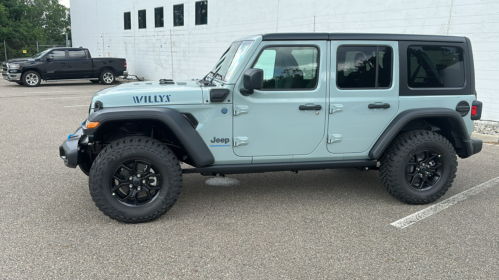 2024 Jeep Wrangler Willys 4xe 2