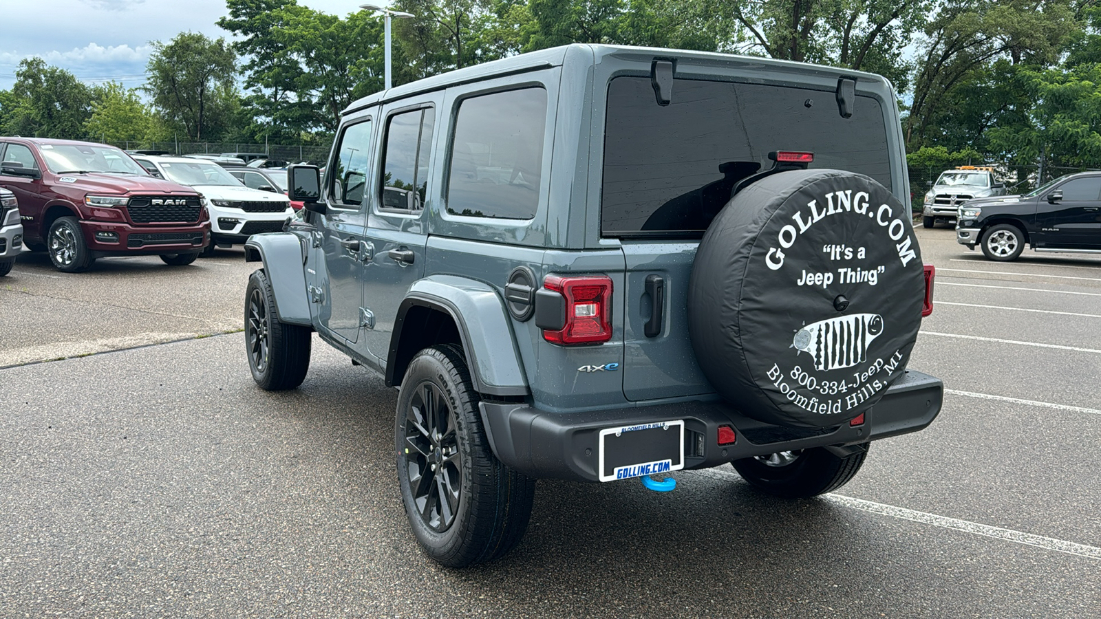 2024 Jeep Wrangler Sahara 4xe 3