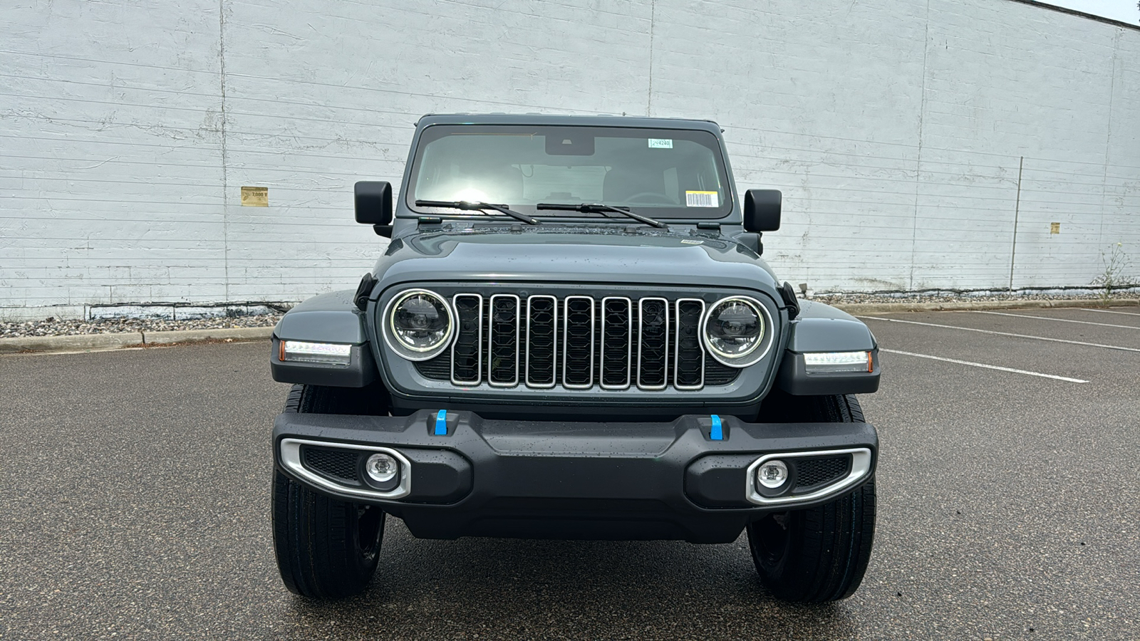 2024 Jeep Wrangler Sahara 4xe 8