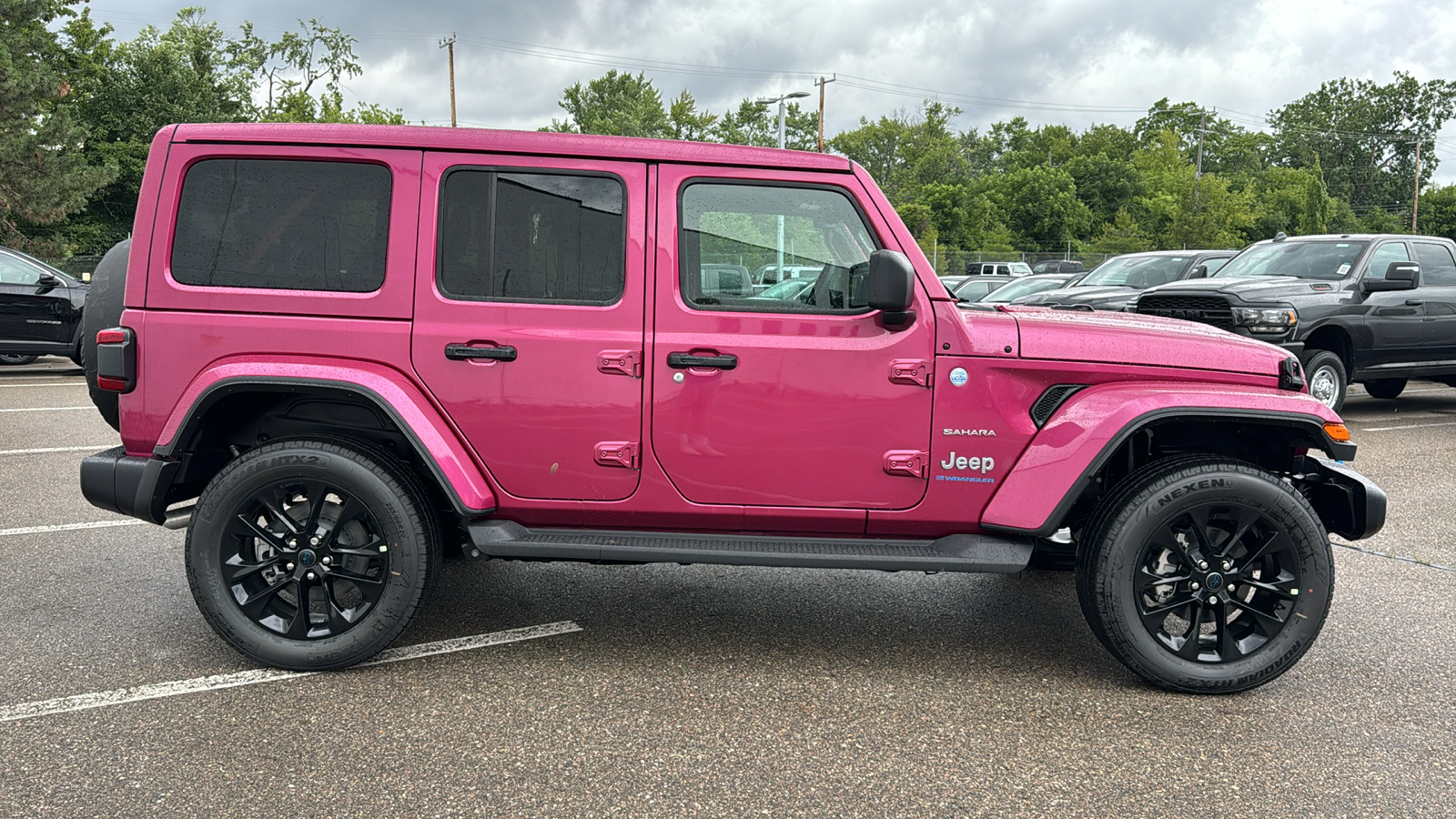 2024 Jeep Wrangler Sahara 4xe 6