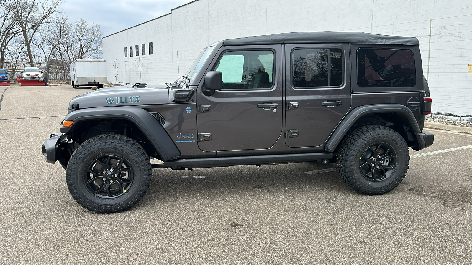 2025 Jeep Wrangler Willys 4xe 2