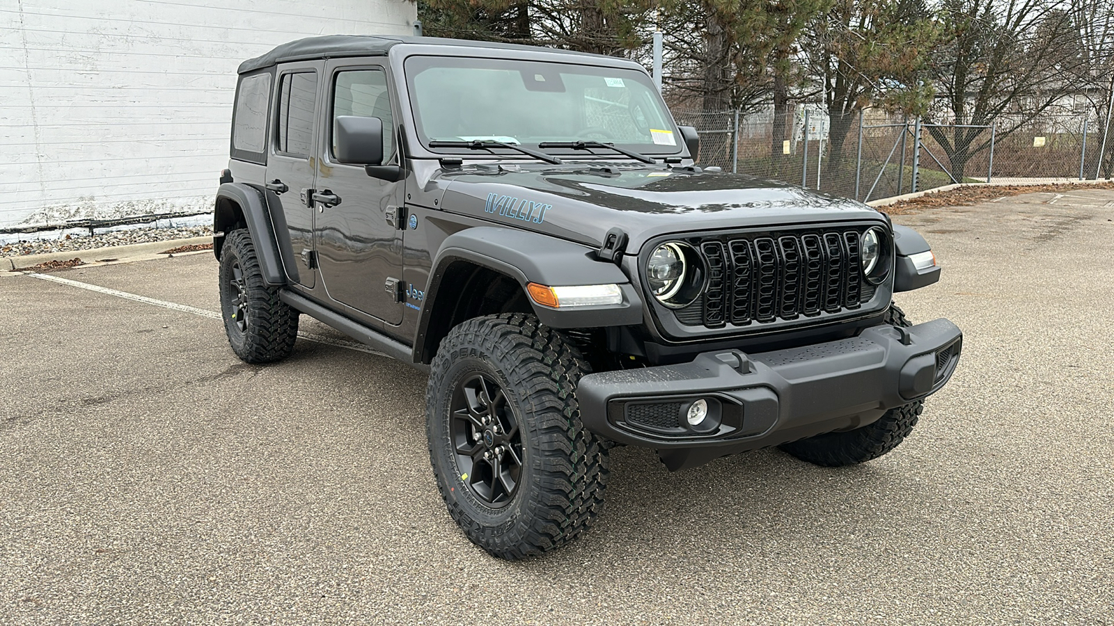 2025 Jeep Wrangler Willys 4xe 7