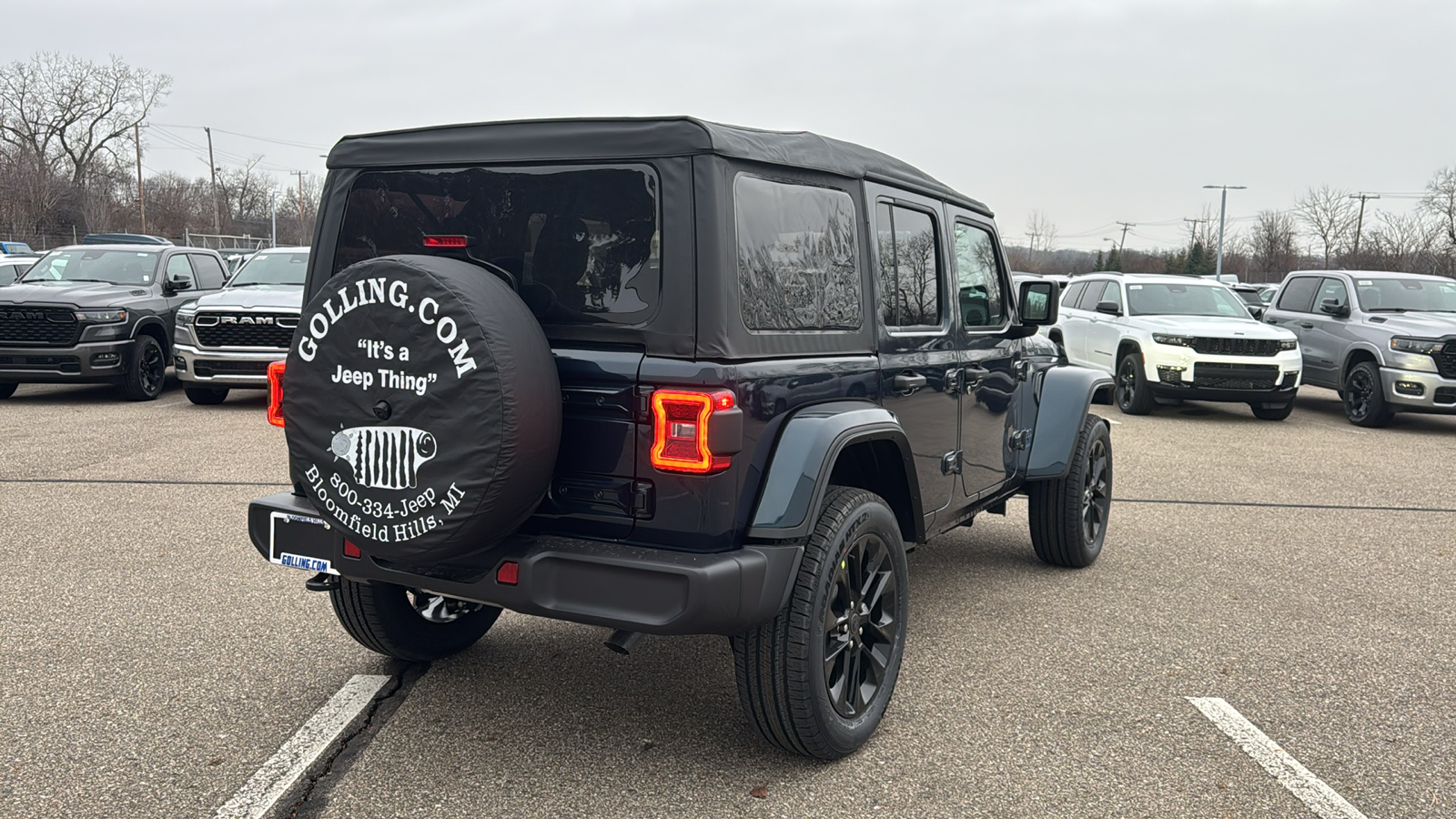 2025 Jeep Wrangler Sahara 4xe 5