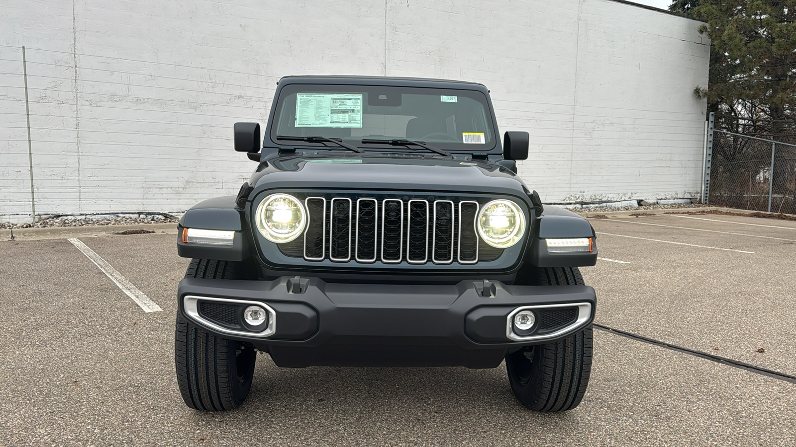 2025 Jeep Wrangler Sahara 4xe 8