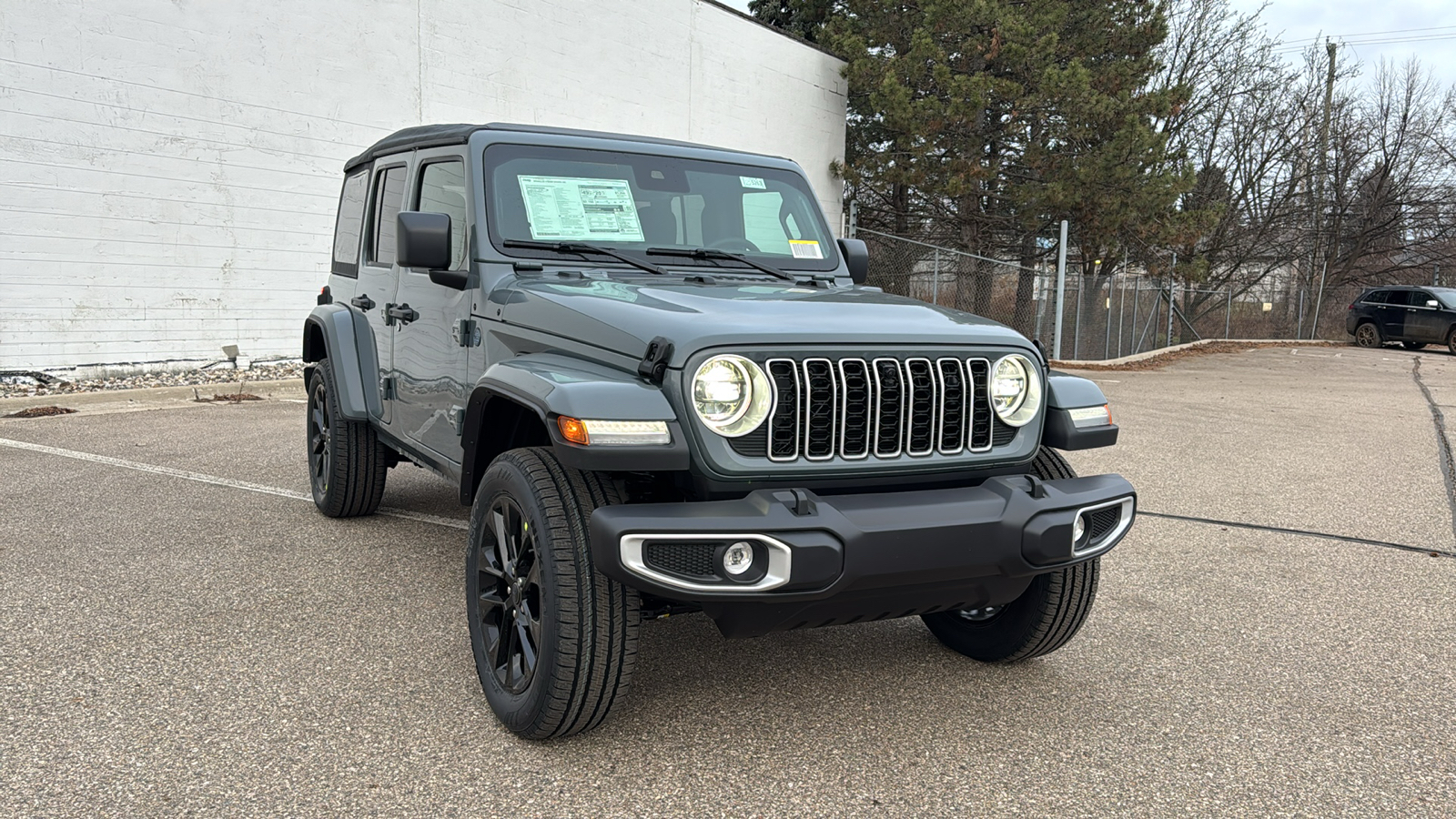 2025 Jeep Wrangler Sahara 4xe 7