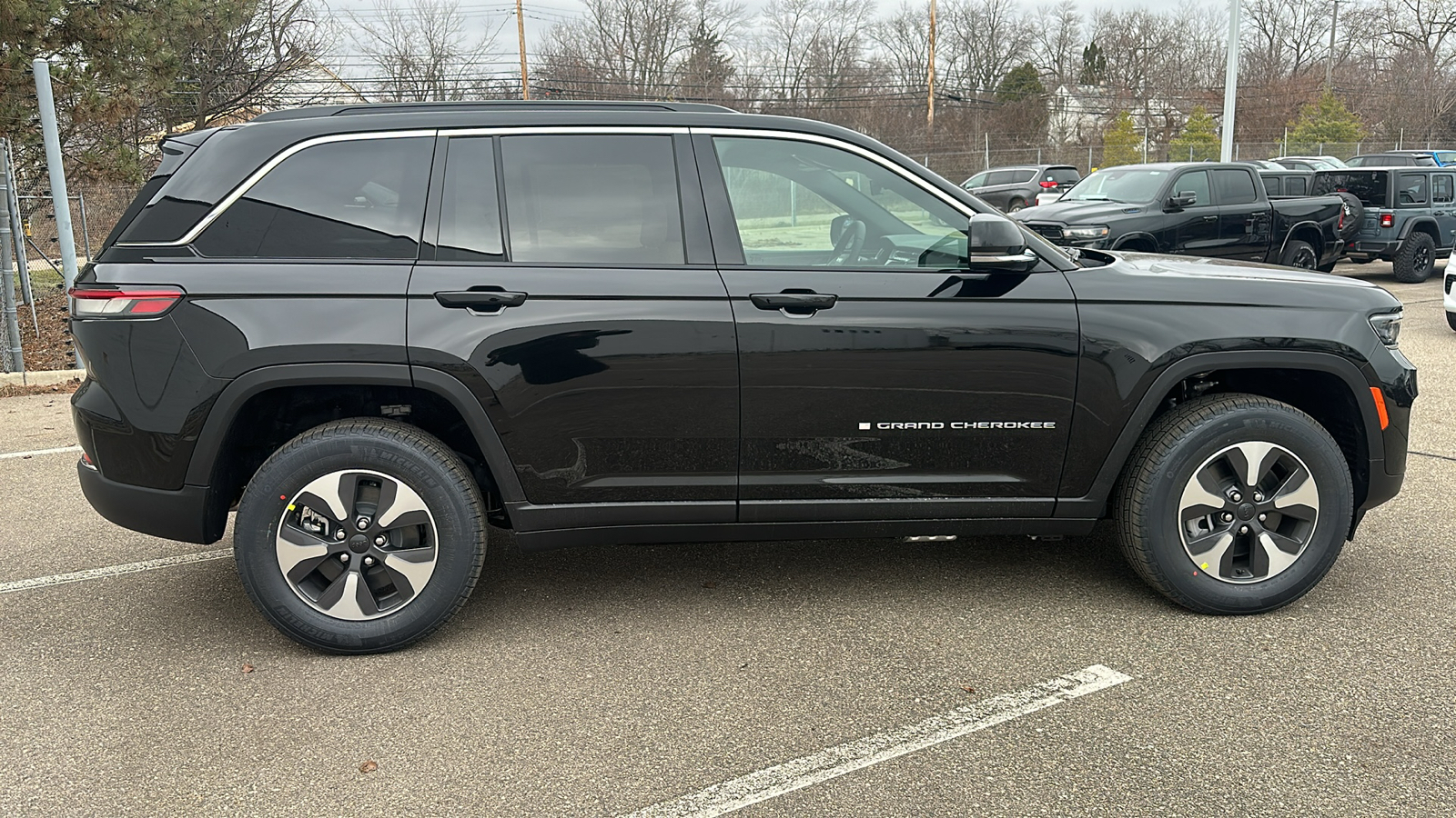 2025 Jeep Grand Cherokee 4xe 6