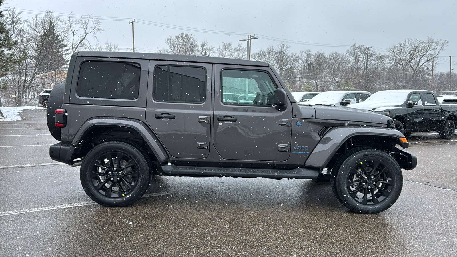 2025 Jeep Wrangler Sahara 4xe 6