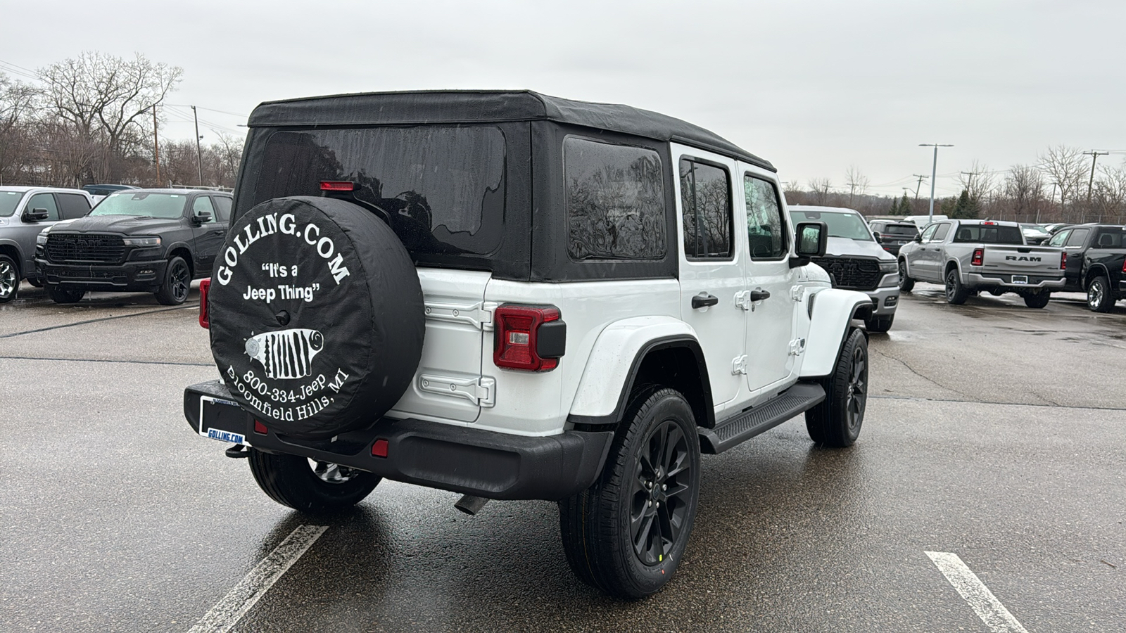 2025 Jeep Wrangler Sahara 4xe 5