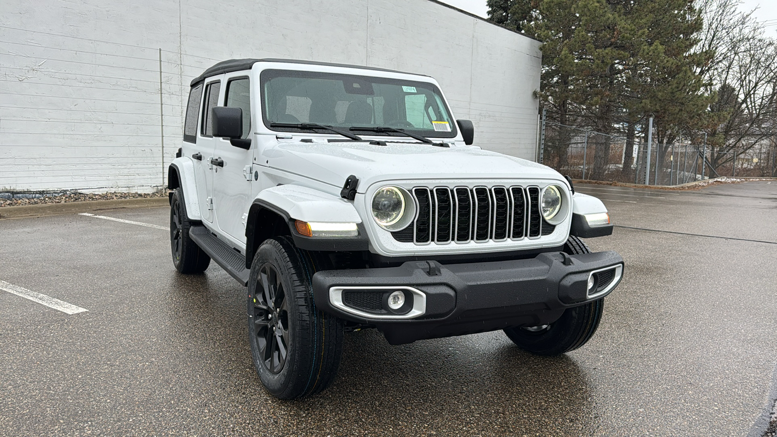 2025 Jeep Wrangler Sahara 4xe 7