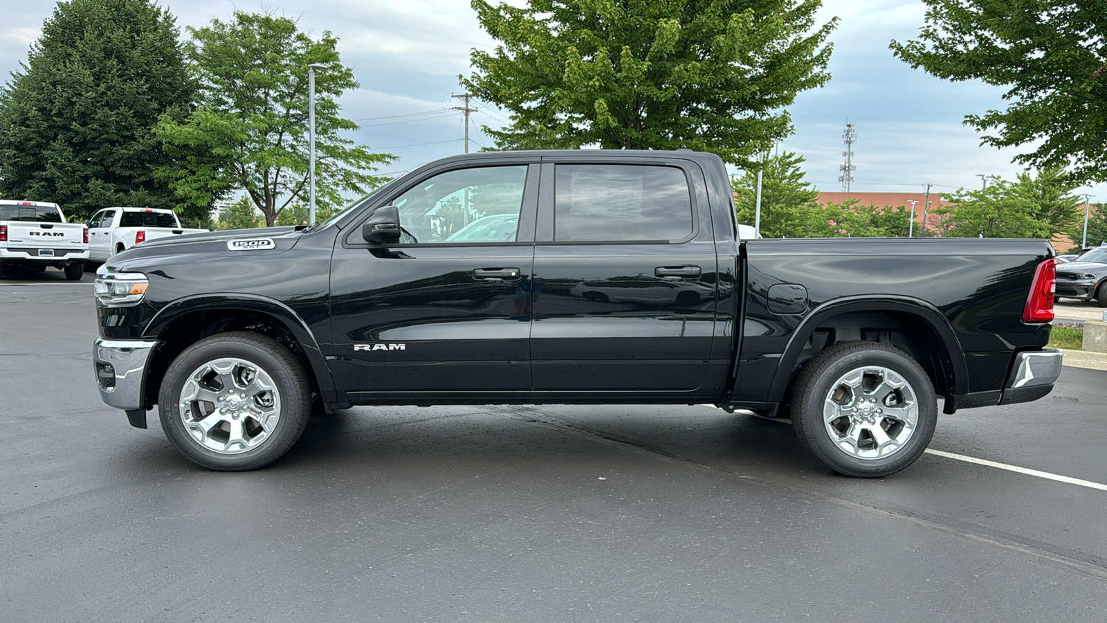 2025 Ram 1500 Big Horn/Lone Star 2