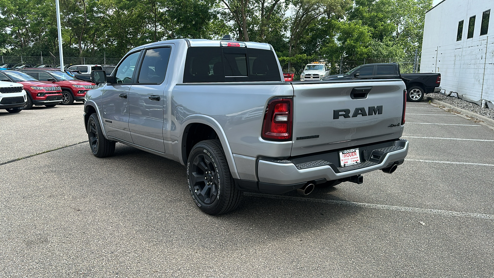 2025 Ram 1500 Big Horn/Lone Star 3