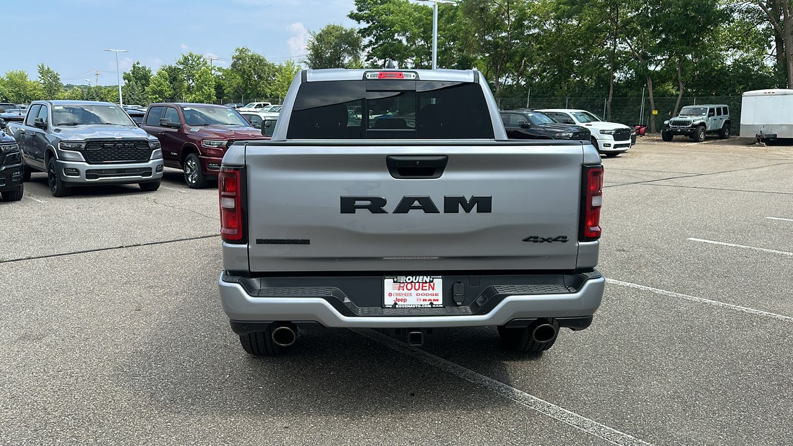 2025 Ram 1500 Big Horn/Lone Star 4