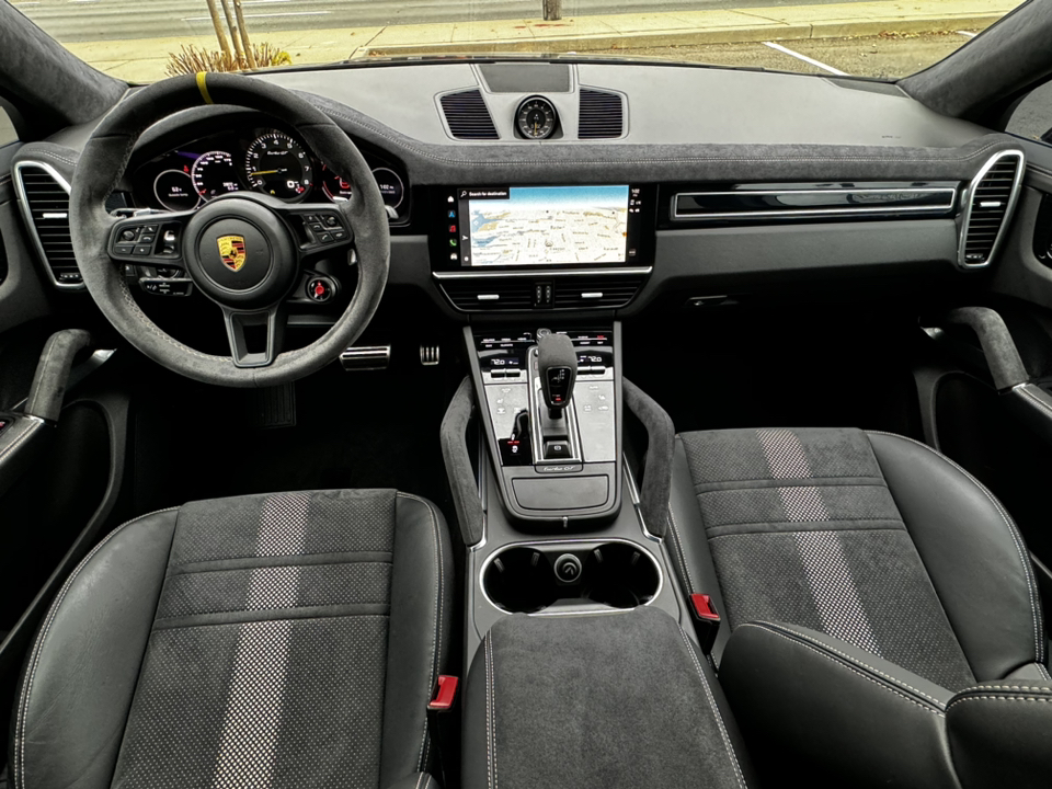 2022 Porsche Cayenne Coupe Turbo GT 18