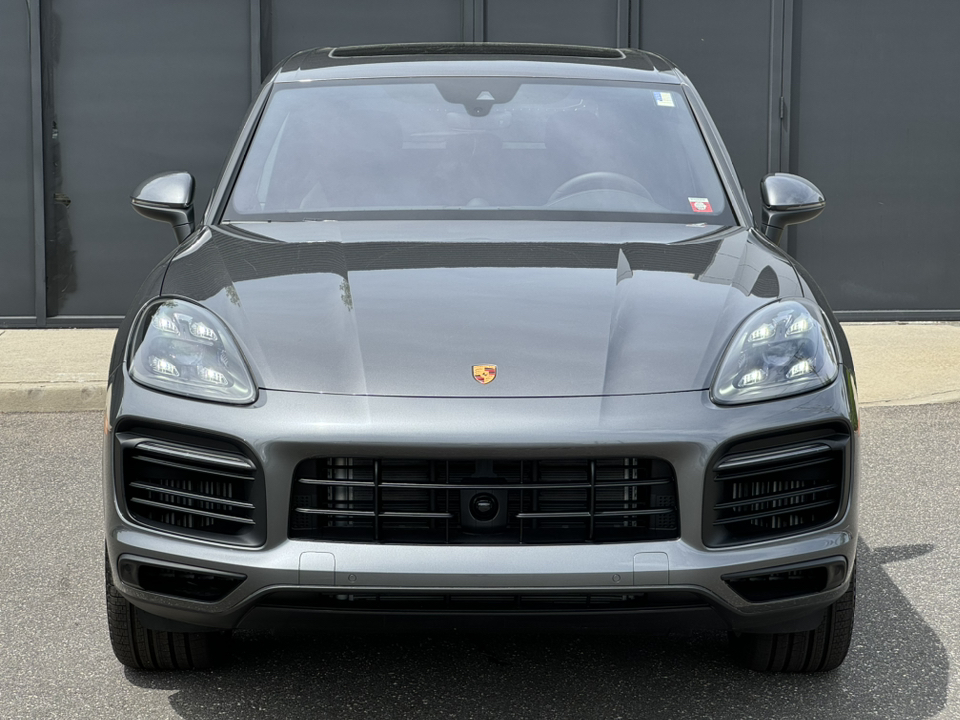 2023 Porsche Cayenne  2