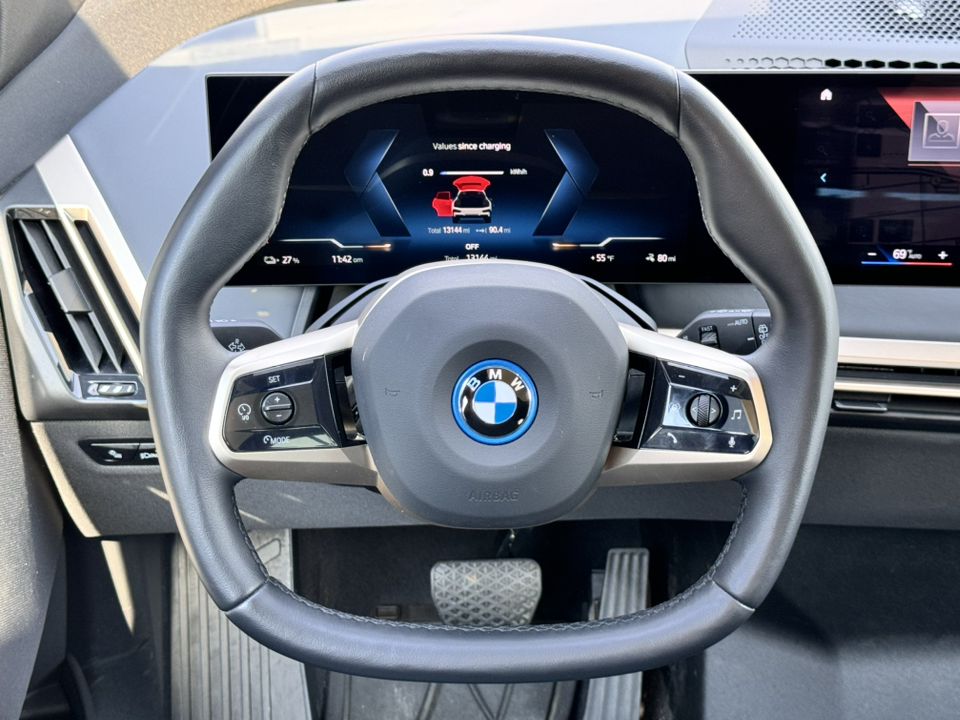 2023 BMW iX M60 19