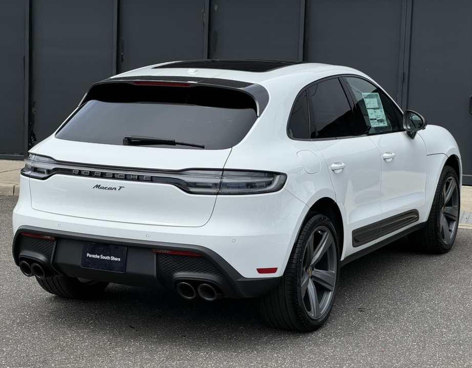 2024 Porsche Macan T 7