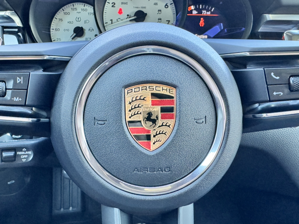 2024 Porsche Macan  16