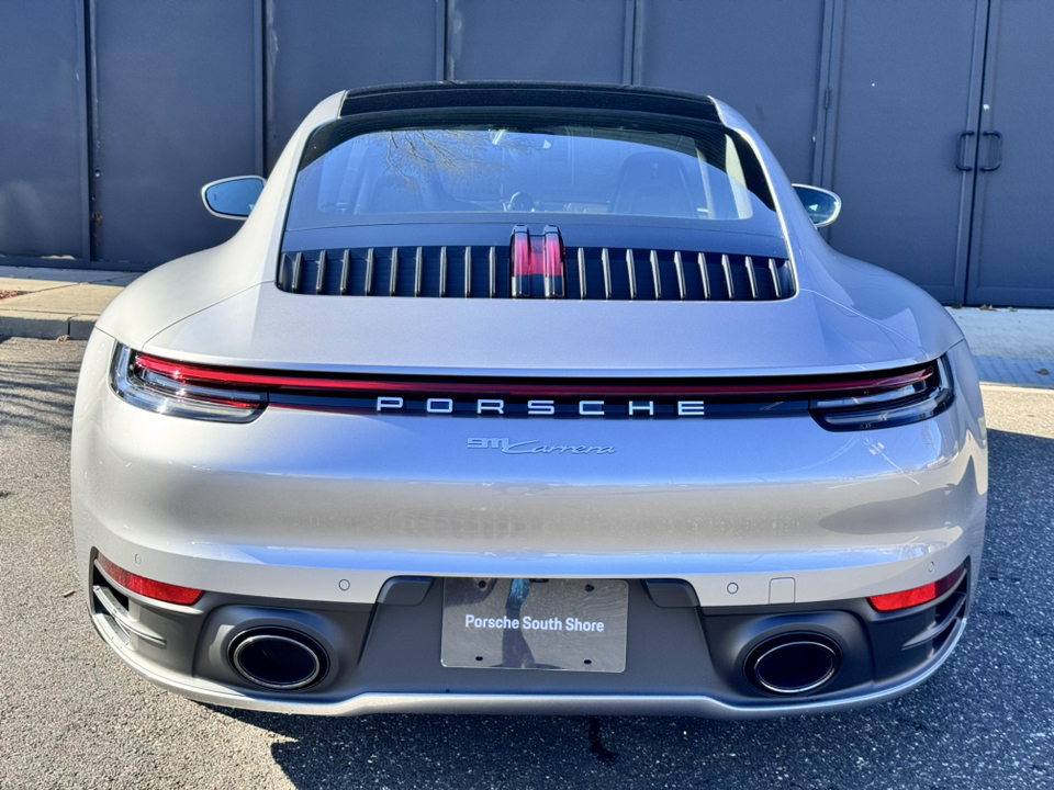 2024 Porsche 911  6