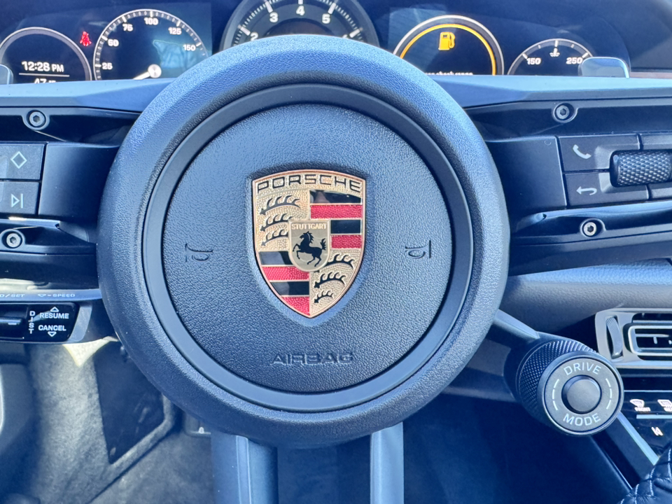 2024 Porsche 911  16