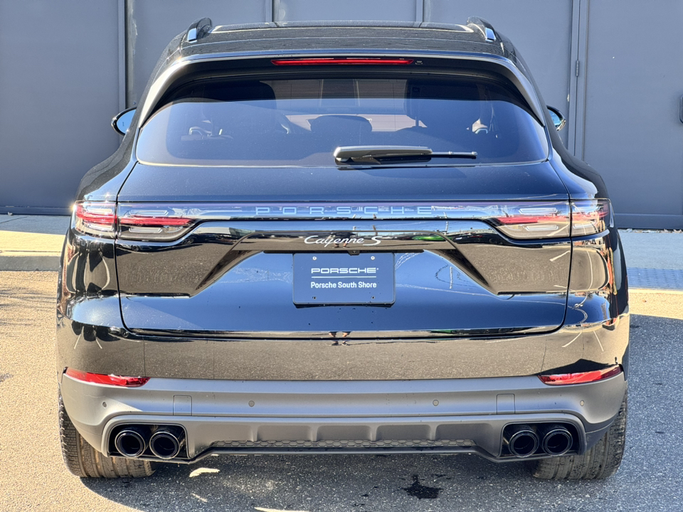 2023 Porsche Cayenne S Platinum Edition 6