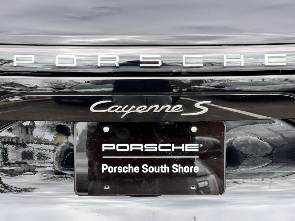 2023 Porsche Cayenne S Platinum Edition 30