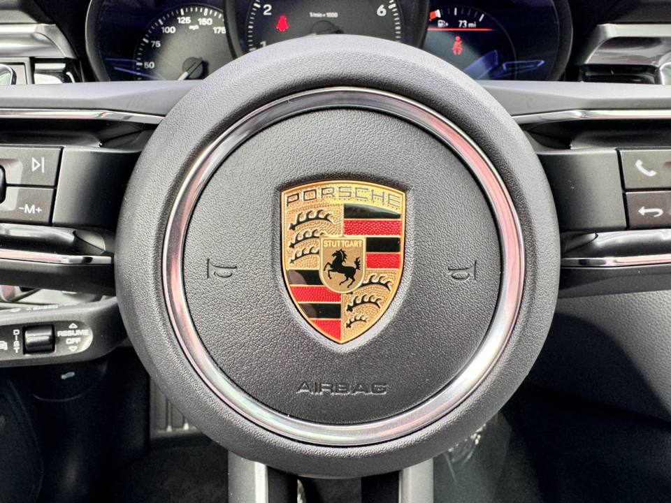 2024 Porsche Macan  14