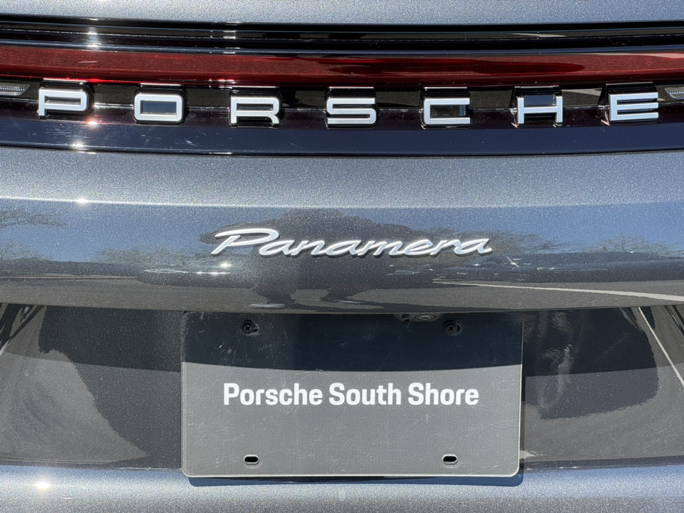 2024 Porsche Panamera  33