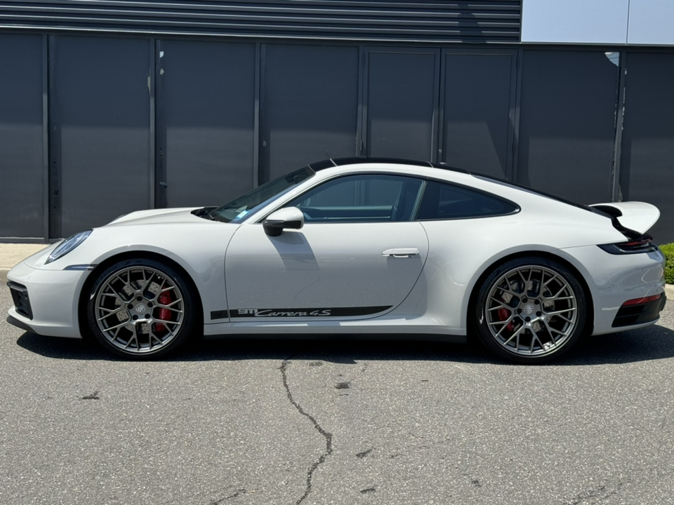 2022 Porsche 911 Carrera 4S 4
