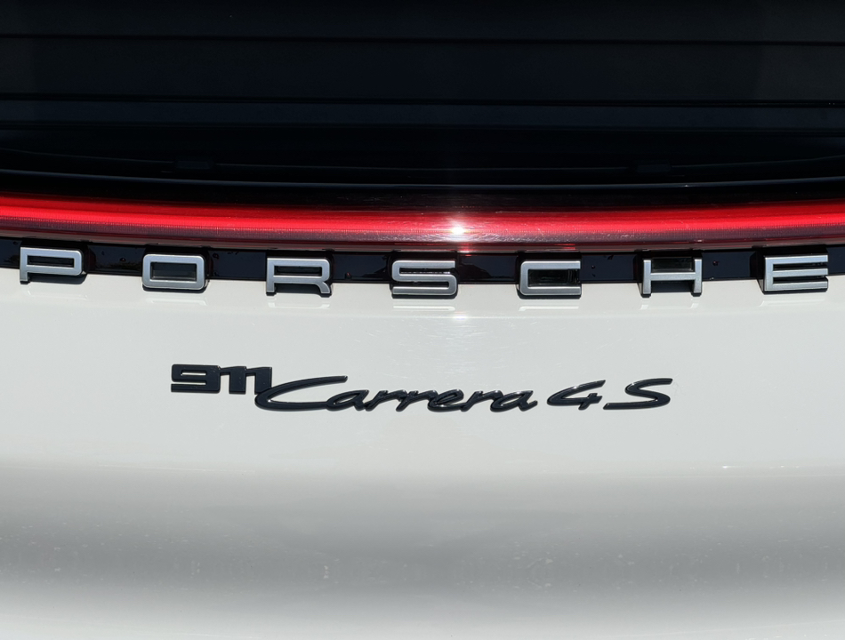 2022 Porsche 911 Carrera 4S 31