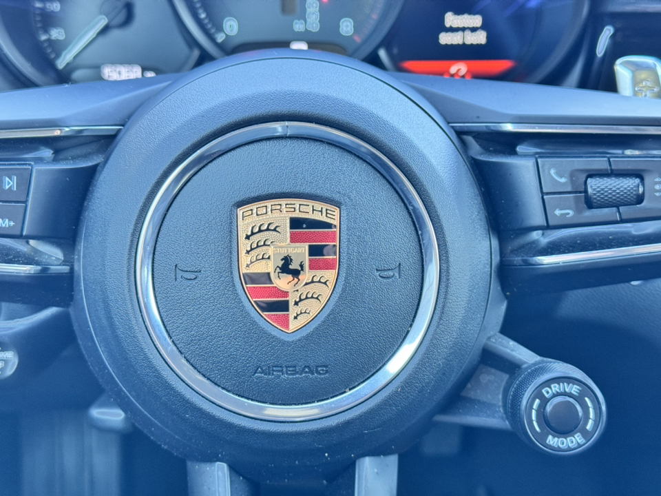 2023 Porsche Macan  15