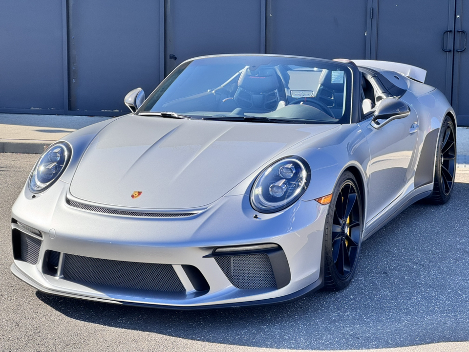 2019 Porsche 911 Speedster 4