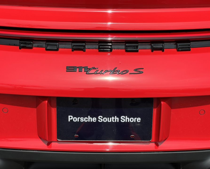 2023 Porsche 911 Turbo S 32