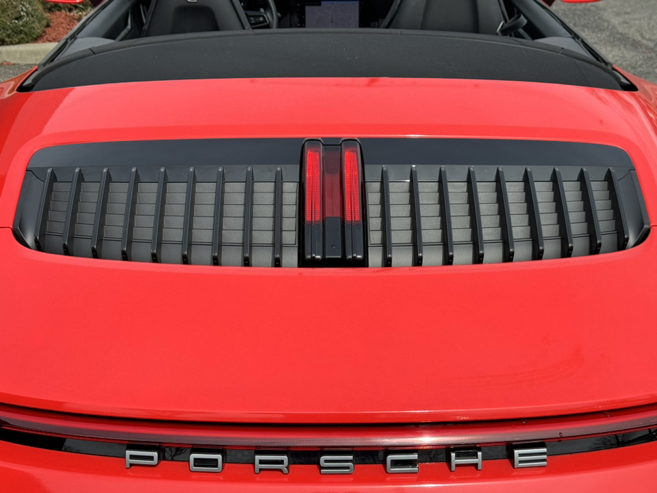 2023 Porsche 911 Carrera 30
