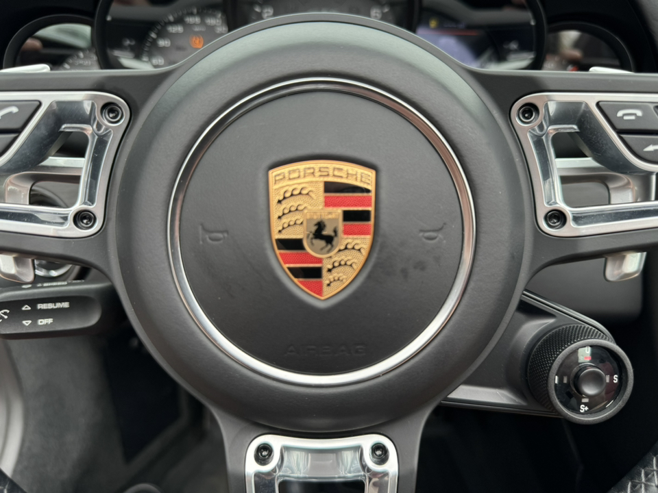 2019 Porsche 911 Targa 4 GTS 20