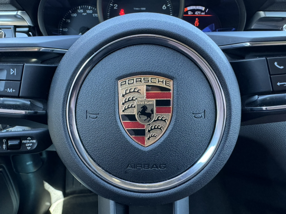 2023 Porsche Macan  16