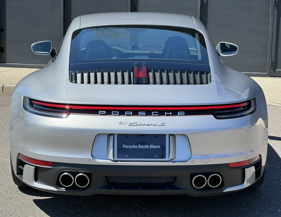 2022 Porsche 911 Carrera S 6