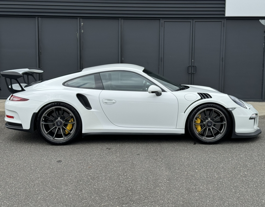 2016 Porsche 911 GT3 RS 8