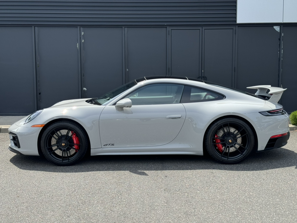 2023 Porsche 911 Carrera 4 GTS 4