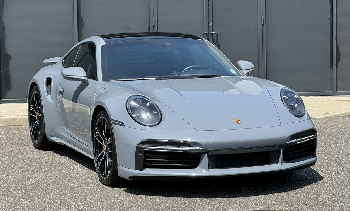 2023 Porsche 911 Turbo S 3