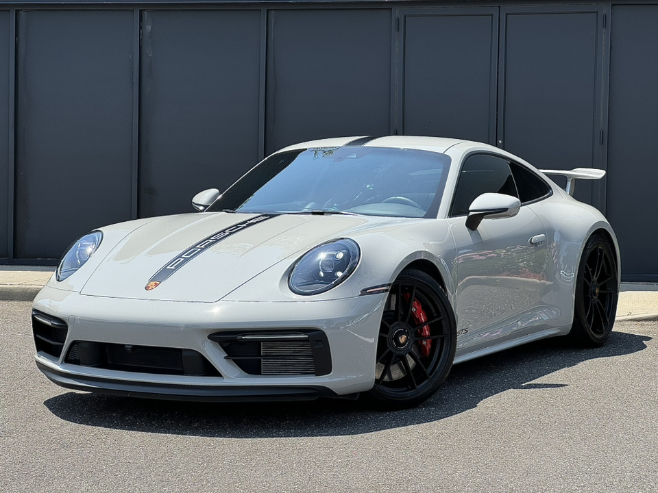 2023 Porsche 911 Carrera GTS 1