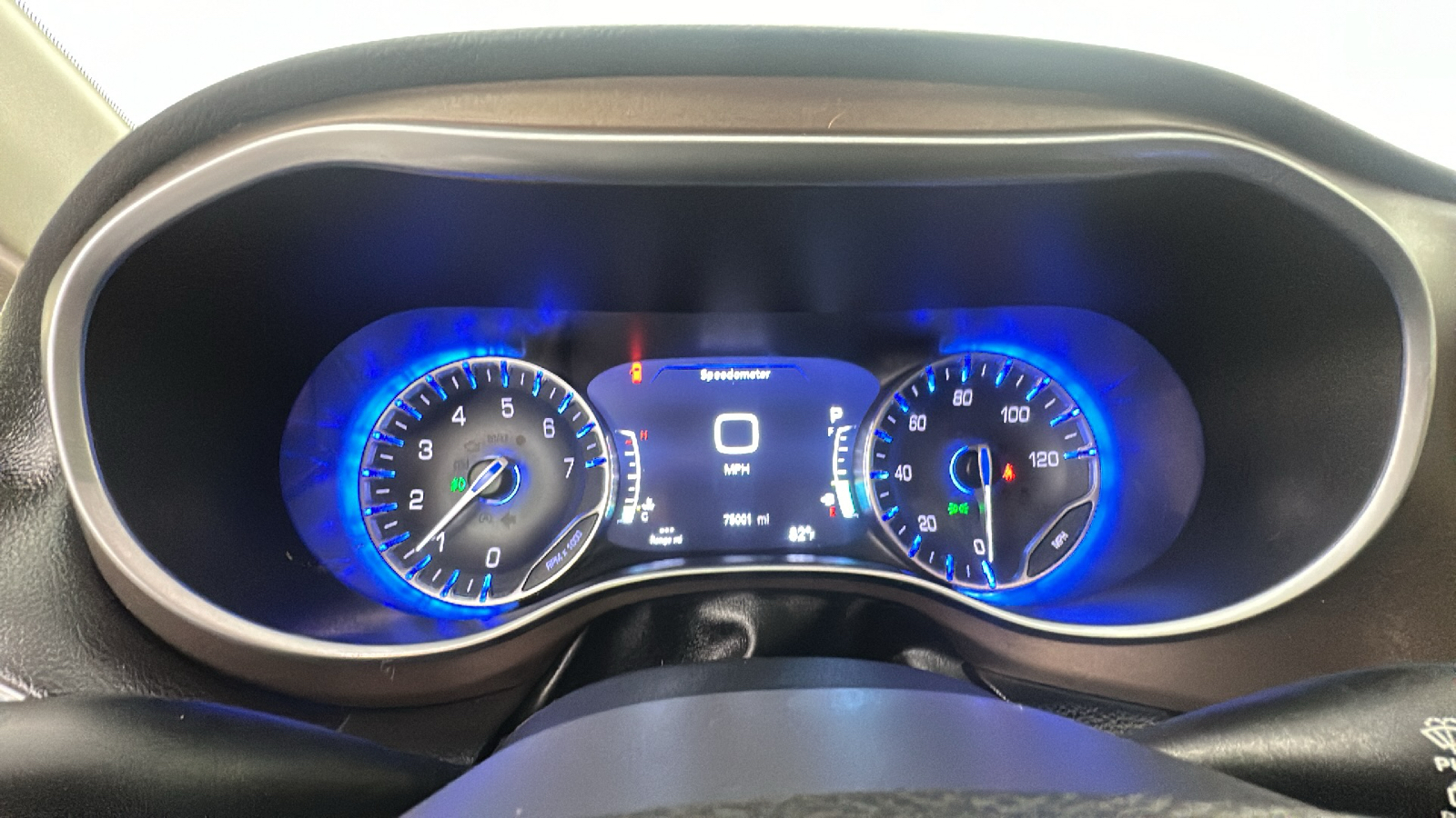 2017 Chrysler Pacifica Touring L Plus 35