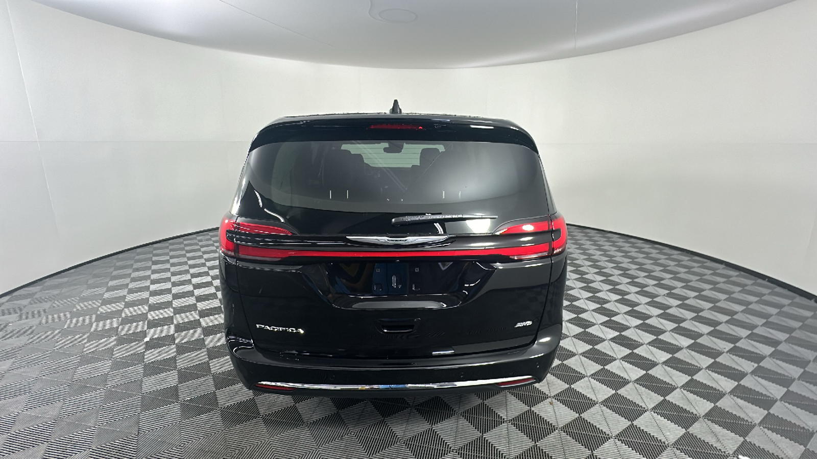 2024 Chrysler Pacifica Touring L 13