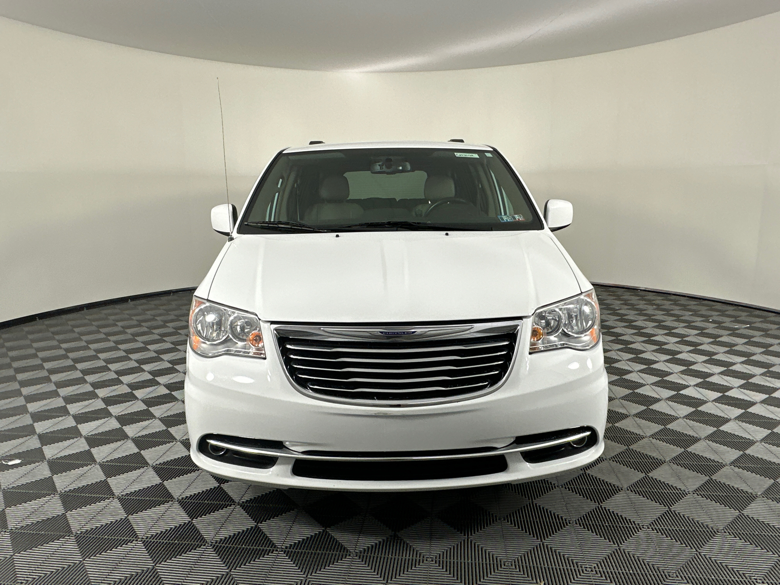 2016 Chrysler Town & Country Touring 4