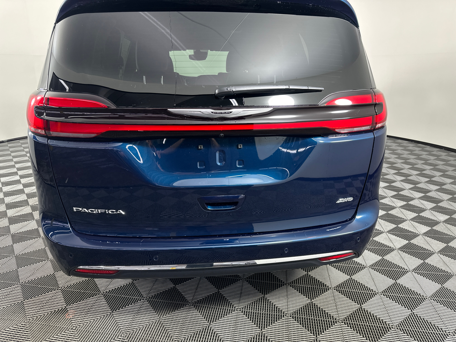 2025 Chrysler Pacifica Select 13